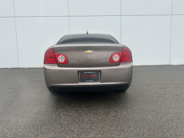 2011 Chevrolet Malibu LS in Cars & Trucks in Kelowna - Image 4