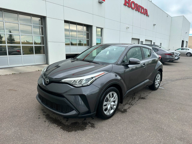 2021 Toyota C-HR LE Apple Carplay/Android Auto in Cars & Trucks in Calgary