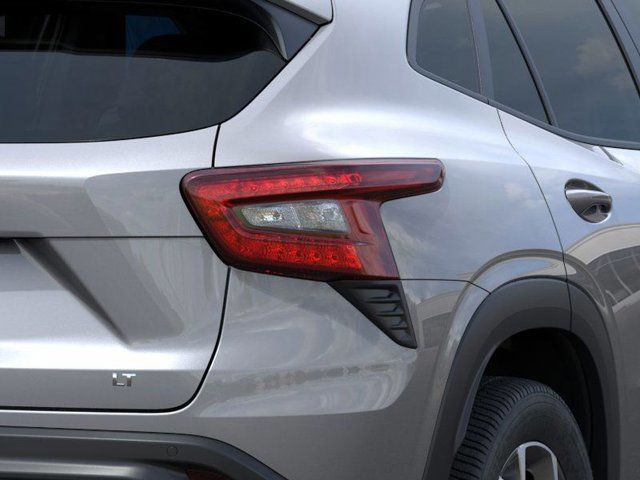 2025 Chevrolet Trax LT in Cars & Trucks in Edmonton - Image 4