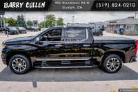 The 2024 Chevrolet Silverado 1500 High Country in a stunning black 44 configuration offers impressiv... (image 8)