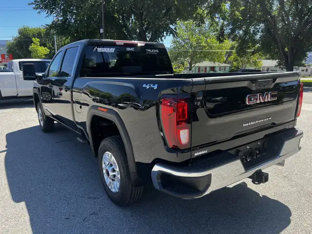 2024 GMC Sierra 2500HD SLE dans Autos et camions dans Penticton - Image 6