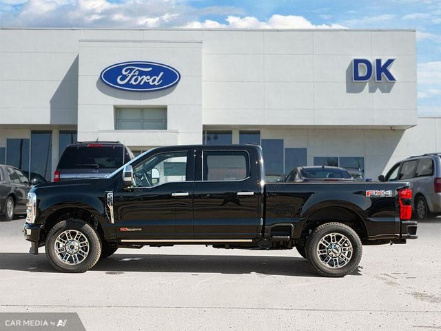 2025 Ford F-350 Super Duty Platinum in Cars & Trucks in Edmonton - Image 3