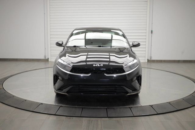 2022 Kia Forte EX in Cars & Trucks in Calgary - Image 2
