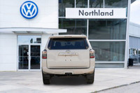 This Toyota 4Runner boasts a Regular Unleaded V-6 4.0 L/241 engine powering this Automatic transmiss... (image 4)