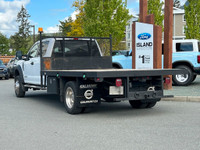 This 2021 Ford F-550 XLT has an Oxford White exterior and Earth Grey cloth seats with seating for 5.... (image 4)