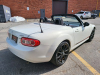 { CERTIFIED PRE-OWNED } THIS VEHICLE COMES FULLY CERTIFIED WITH A SAFETY CERTIFICATE & SERVICED AT N... (image 4)