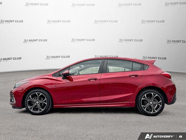 2019 Chevrolet Cruze LT in Cars & Trucks in Ottawa - Image 3