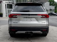Visit our dealership to explore the recent trade-in of the 2024 TOYOTA GRAND HIGHLANDER. This except... (image 3)