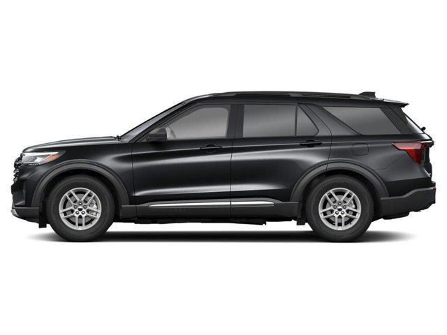 2025 Ford Explorer Active in Cars & Trucks in City of Toronto - Image 2