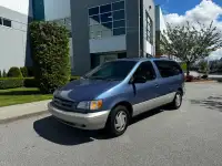 1998 Toyota Sienna LE AUTOMATIC A/C LOCAL BC 204,000KM
