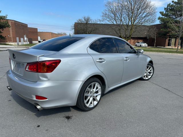 2009 Lexus IS 250 Basic in Cars & Trucks in Oshawa / Durham Region - Image 3