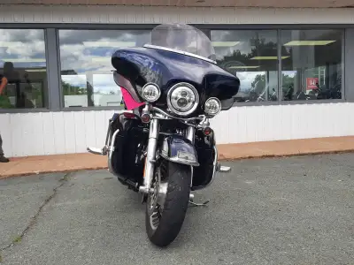 2012 Harley-Davidson Electra Glide Ultra Limited (FLHTK) Info Sheet Overview: The 2012 Electra Glide...