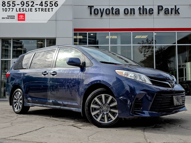 2020 Toyota Sienna LE 7-Passenger AWD in Cars & Trucks in City of Toronto