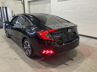// SÉCURITAIRE ET BIEN ÉQUIPÉ // // TOIT OUVRANT // // DÉMARREUR À DISTANCE //La Honda Civic EX-T 20... (image 1)