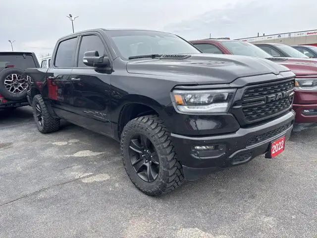 2022 Ram 1500 SPORT**CREW**HEMI**4X4**SPORT HOOD**12 INCH in Cars & Trucks in Mississauga / Peel Region - Image 4