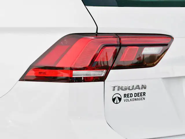 2021 Volkswagen Tiguan Trendline dans Autos et camions dans Red Deer - Image 13