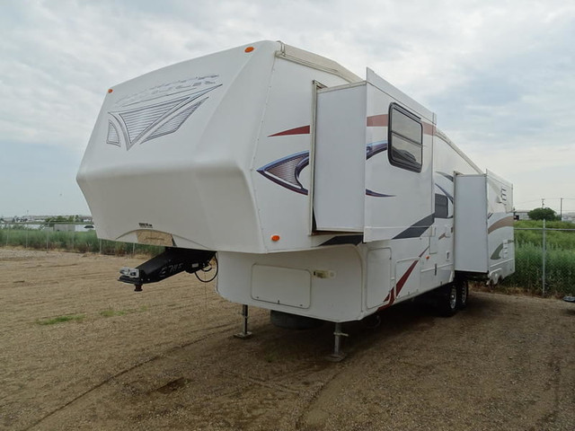 2010 CrossRoads 30SK in Travel Trailers & Campers in Saskatoon - Image 2