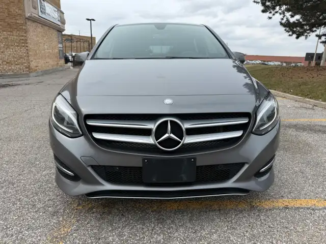 2015 Mercedes-Benz B-Class 4dr HB B 250 Sports Tourer 4MATIC in Cars & Trucks in City of Toronto - Image 4