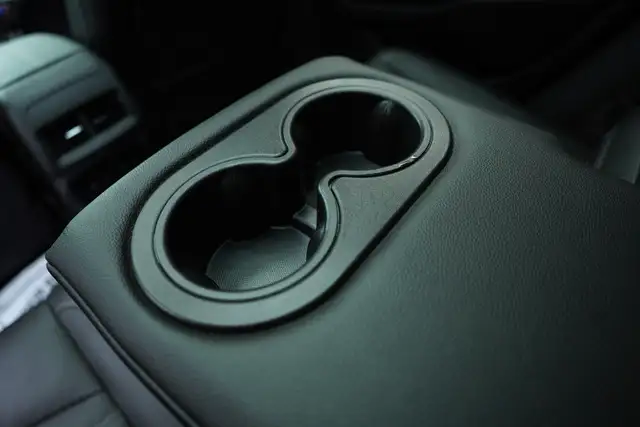 2024 GMC Terrain Denali AWD, Sunroof, Navigation. in Cars & Trucks in Oakville / Halton Region - Image 36
