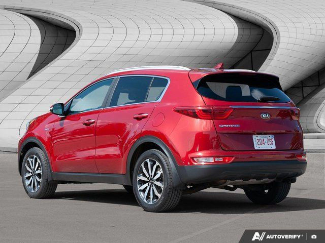 2019 Kia Sportage EX AWD | Apple CarPlay | Blind Spot in Cars & Trucks in London - Image 3