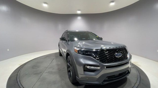 2022 Ford Explorer ST - CLEAN CARFAX - ONE OWNER in Cars & Trucks in Strathcona County - Image 2