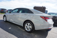 SAFETY INCLUDED 22 HYUNDAI SERVICE RECORDS ACCIDENT FREE LOCAL ONTARIO CAR Nice and Clean Hyundai El... (image 3)