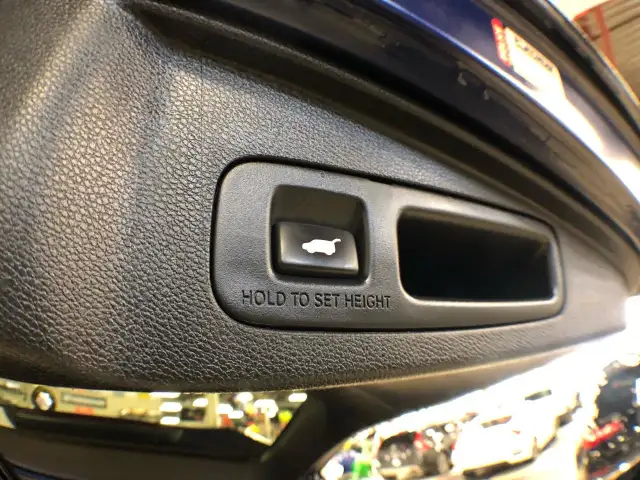2020 Honda CR-V TOURING AWD LEATHER SUNROOF NAVI B/SPOT CAMERA dans Autos et camions dans Ville de Toronto - Image 36