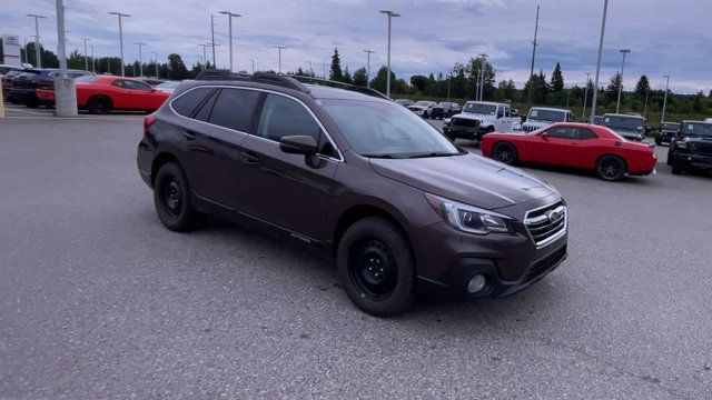 2019 Subaru Outback Touring in Cars & Trucks in Prince George - Image 2