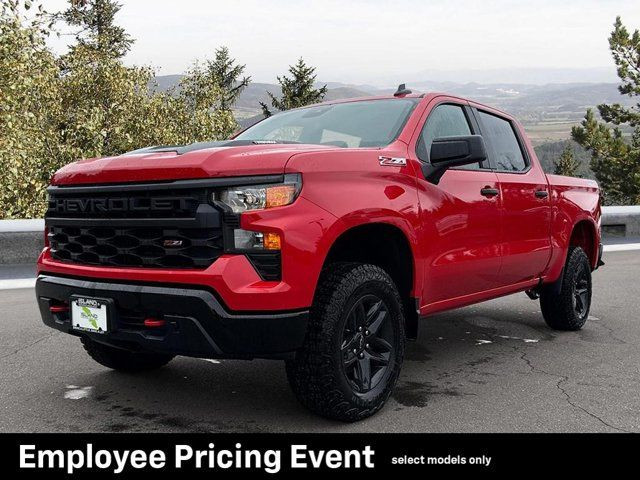2025 Chevrolet Silverado 1500 Custom Trail Boss | Running in Cars & Trucks in Cowichan Valley / Duncan
