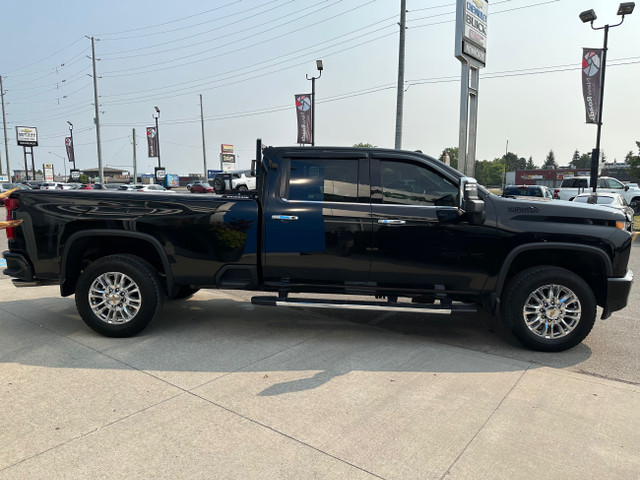2022 Chevrolet Silverado 3500HD High Country 8 FOOT BOX!! PRI... in Cars & Trucks in Markham / York Region - Image 4