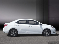 La Toyota Corolla 2018 est une berline compacte reconnue pour sa fiabilité, son efficacité énergétiq... (image 7)
