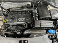 EQUIPPED WITH: BLUETOOTH - HEATED SEATS - DUAL POWER SEATS - POWER LIFT-GATE - PANORAMIC ROOF and mo... (image 7)