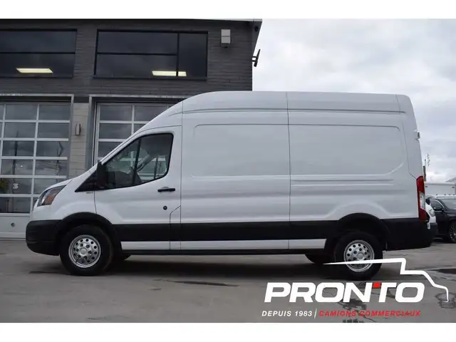 2022 Ford Transit Cargo Van AWD ** T-250 148WB High Roof ** GARA62936594076035122