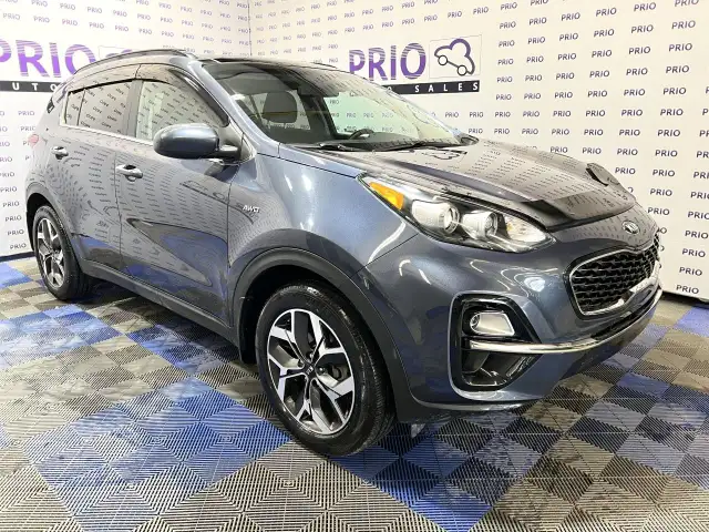 2020 Kia Sportage in Cars & Trucks in Ottawa - Image 8