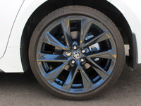 FEATURES OF THE Corolla SE UPGRADE CVT »» Sporty exterior styling with unique accents »» 2.0-litre e... (image 7)