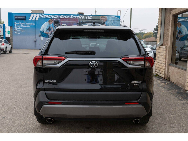  2019 Toyota RAV4 Limited AWD, LEATHER , ROOF, REMOTE START in Cars & Trucks in Winnipeg - Image 4