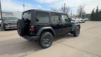 This 2025 JEEP WRANGLER 4-DOOR SPORT has the following options Cloth Low-Back Bucket Seats, Apple Ca... (image 8)