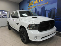RAM 1500 CLASSIC 2021 EXPRESS NIGHT EDITION V8 5.7 LITRES HEMI 4X4 CREW-CAB BOITE 5.7 PIEDS TOUT ÉQU... (image 2)