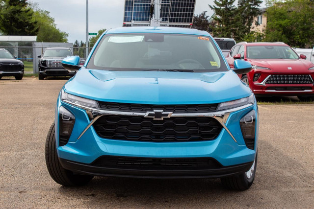 2025 Chevrolet Trax FWD LS in Cars & Trucks in Edmonton - Image 3