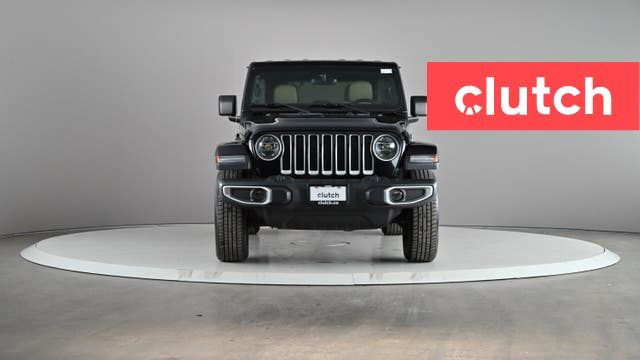 2018 Jeep Wrangler Unlimited Sahara 4WD w/ Apple CarPlay, Heated in Cars & Trucks in Ottawa - Image 3