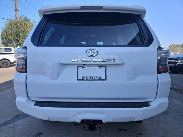 2024 Toyota 4Runner SR5 7-Passenger | 4.0L V6 | 4X4 in Cars & Trucks in Calgary - Image 4