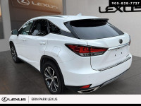 LUXURY Engine: 295 (220) @ 6,300 RPM L/100Km City: 12.2 L/100Km Hwy: 9.0 Other Equipment Electric Po... (image 3)
