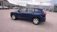 Four Wheel Drive. Cloth Interior. 5 Inch Touchscreen. Remote Start. Rear View Backup Camera. USB Inp... (image 6)