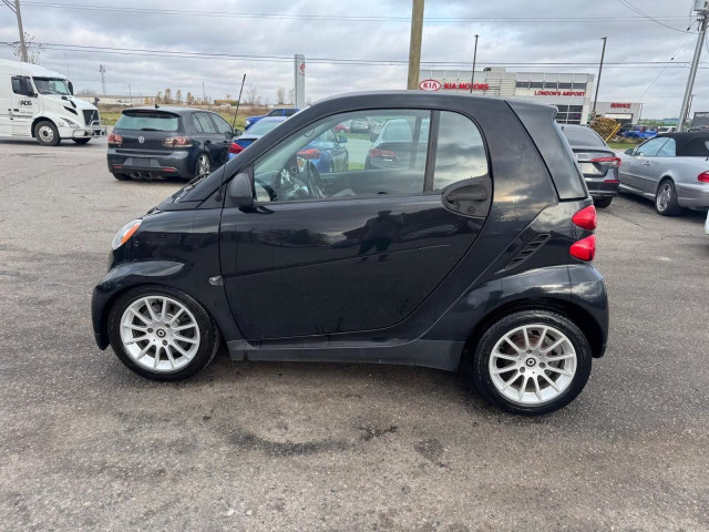 2011 Smart fortwo Pure, NO ACCIDENTS, ONLY 97KMS, CERTIFIED in Cars & Trucks in London - Image 2