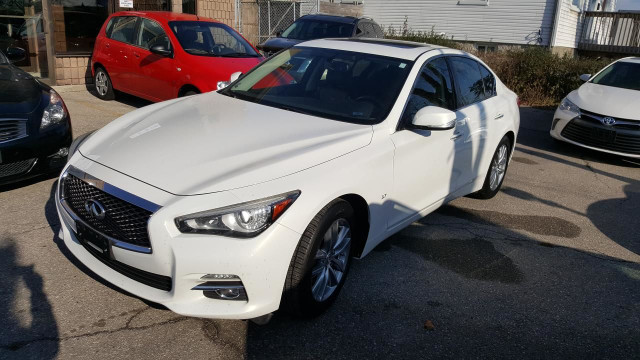  2014 Infiniti Q50 4dr Sdn Premium AWD in Cars & Trucks in Mississauga / Peel Region - Image 2