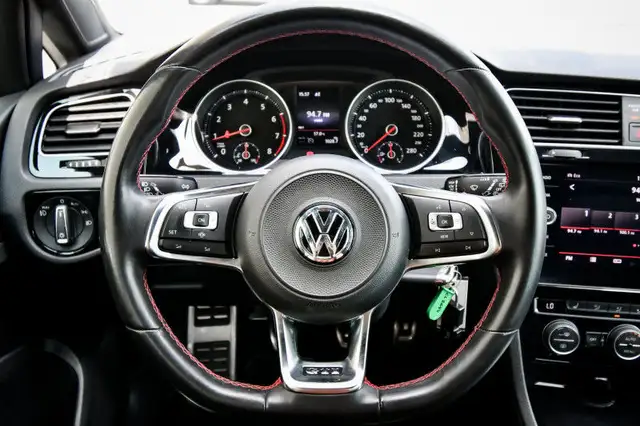 2019 Volkswagen Golf GTI Autobahn • MANUAL • HEATED SEATS in Cars & Trucks in Cornwall - Image 17