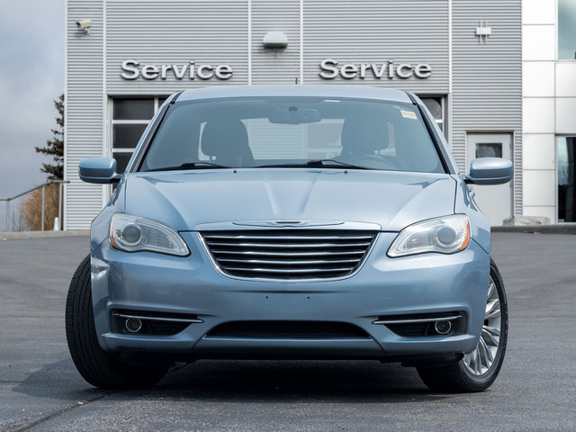 2012 Chrysler 200 Touring CLEAN CARFAX | SAFETY CERTIFIED! in Cars & Trucks in Oshawa / Durham Region - Image 2