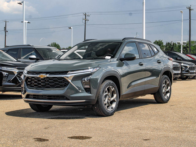 2025 Chevrolet Trax LT in Cars & Trucks in Edmonton - Image 4