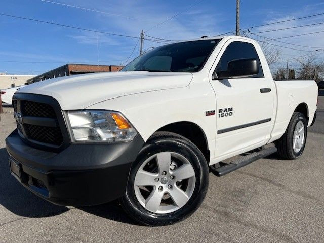 2014 Ram 1500 4WD 5.7L V8 HEMI REGULAR CAB-SHORT BOX-20s-CAM-FIN in Cars & Trucks in City of Toronto - Image 2