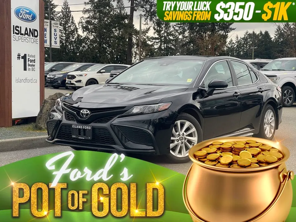 2021 Toyota Camry SE | No Accidents | AWD